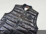 Безрукавка Moncler