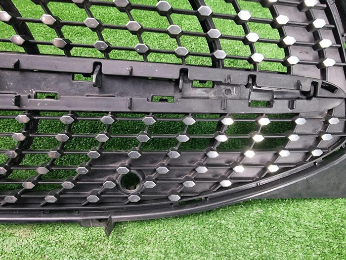 Решетка радиатора Mercedes CLA C118 (2019-2023)