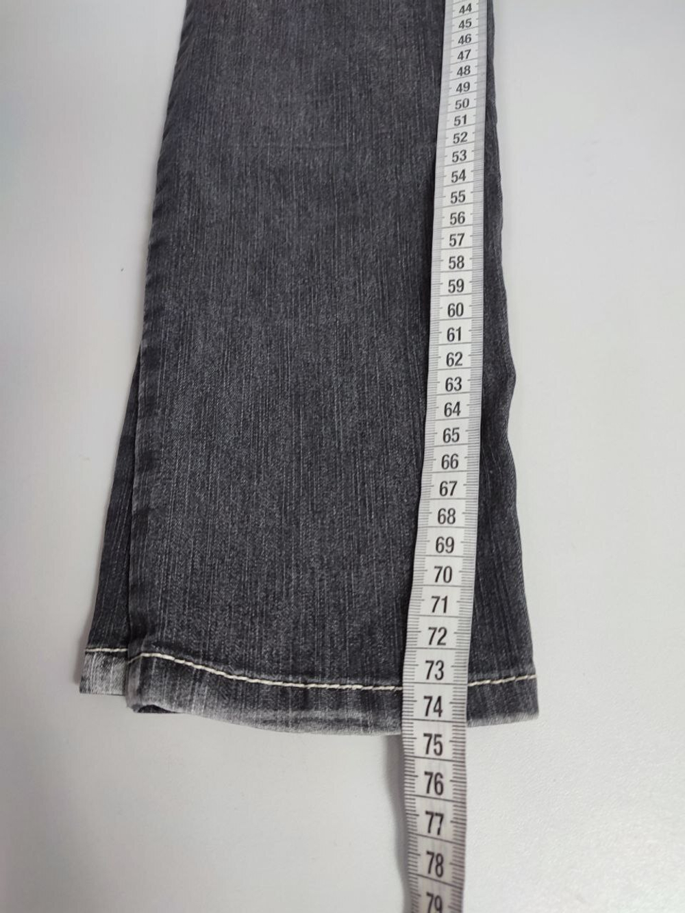 Джинсы Gloria Jeans темные 40 размер