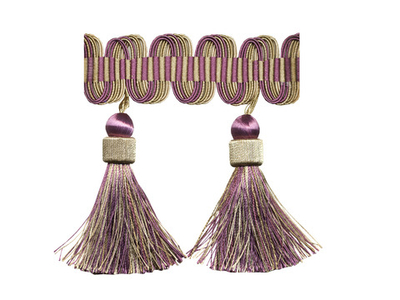 10017/44 Бахрома с шариками и кисточками