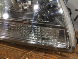 Фара правая галоген Suzuki Grand Vitara 2 (JT) 05-15 Б/У Оригинал 3512065J12