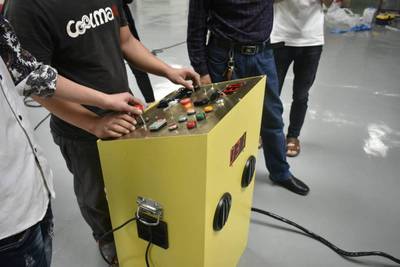 Бык для аттракциона родео "Рождественский Олень Родео"