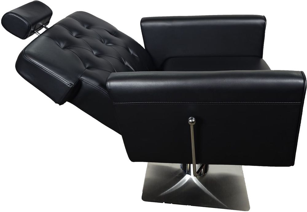 photo_5470002823166021794_y