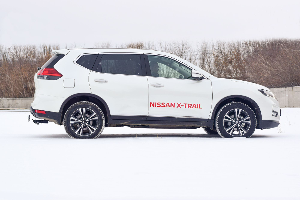 Фаркоп PT GROUP /съемный квадрат/ NISSAN X-Trail 2014-(паспорт и сертификат в комплекте)(без электрики) арт.NXT-14-991122.00
