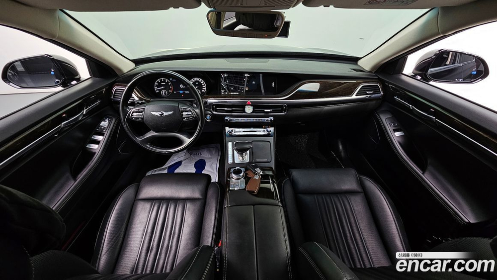 Genesis G90 3.8 AWD (04.2021)
