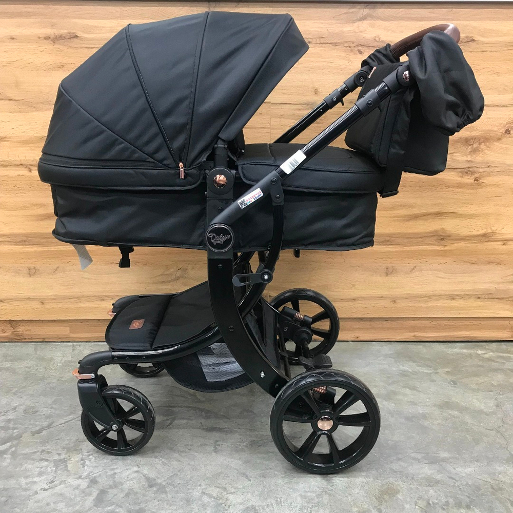 Детская коляска Luxmom 608 3в1 (черный)