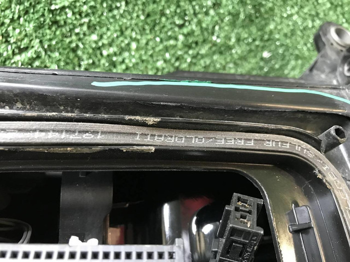 Фара левая Mercedes GLE V167 (2018-2024) LED