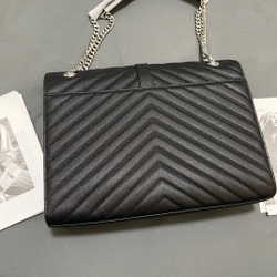 Saint Laurent Envelope Bag 31 cm
