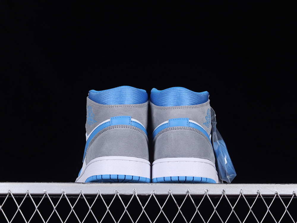 Jordan 1 Mid University Blue Grey