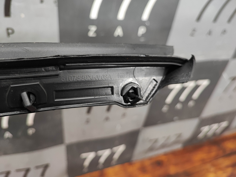 Уплотнитель стекла переднего правого Haval H9 Новый Оригинал 6107340XKV08A