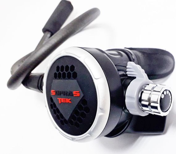 Вторая ступень регулятора Sopras Sub Diamond Ice с шлангом