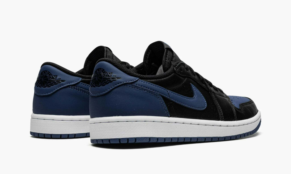 Air Jordan 1 Retro Low OG "Mystic Navy"