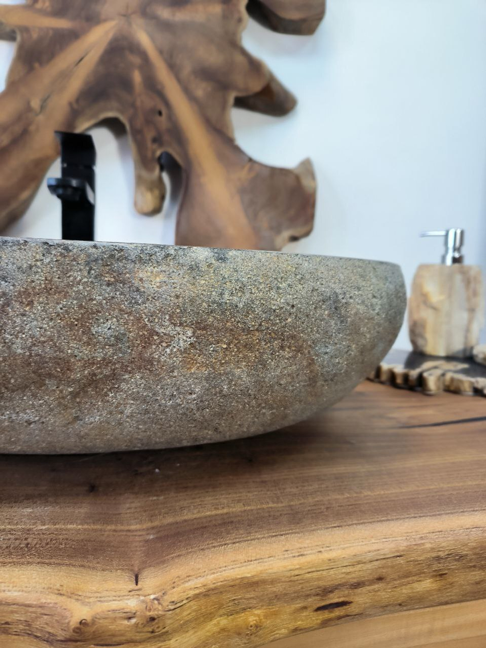 Раковина из речного камня RS-65895 65х40х15 из натурального камня
