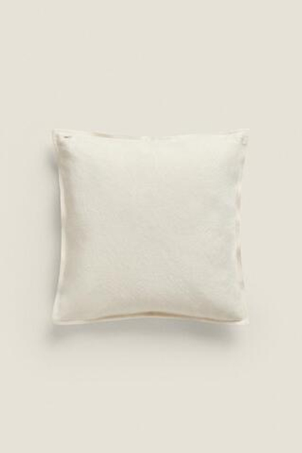 ZARA HOME ЛЬНЯНОЙ ЧЕХОЛ НА ПОДУШКУ, ЖЕЛТОВАТО-БЕЛЫЙ