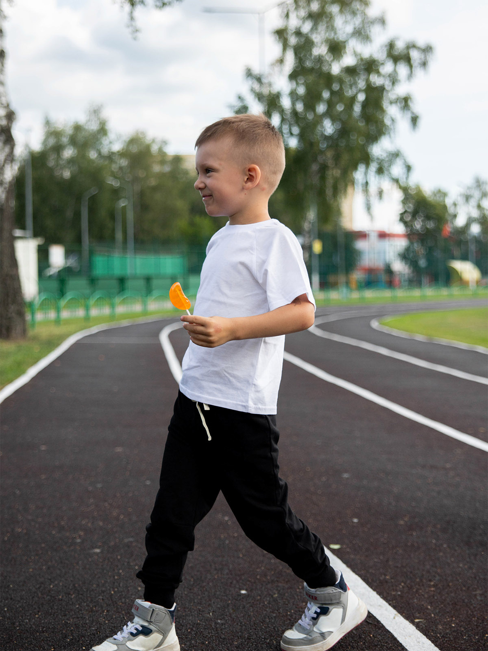 Джоггеры Mjölk Black