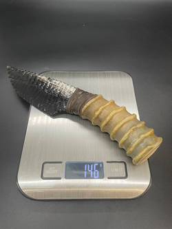 Обсидиановый нож с рукоятью из рога Барана 23 см