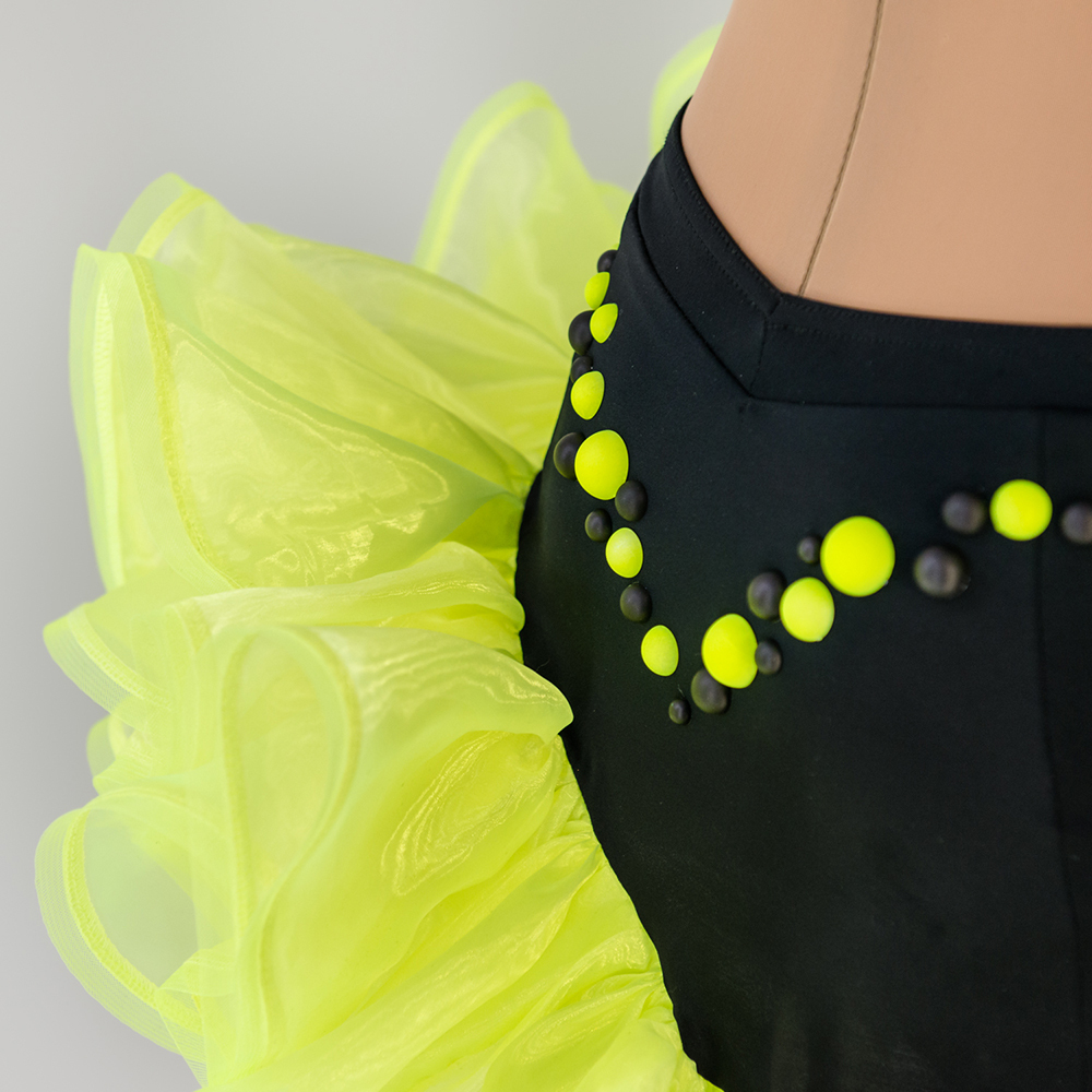 латина черная