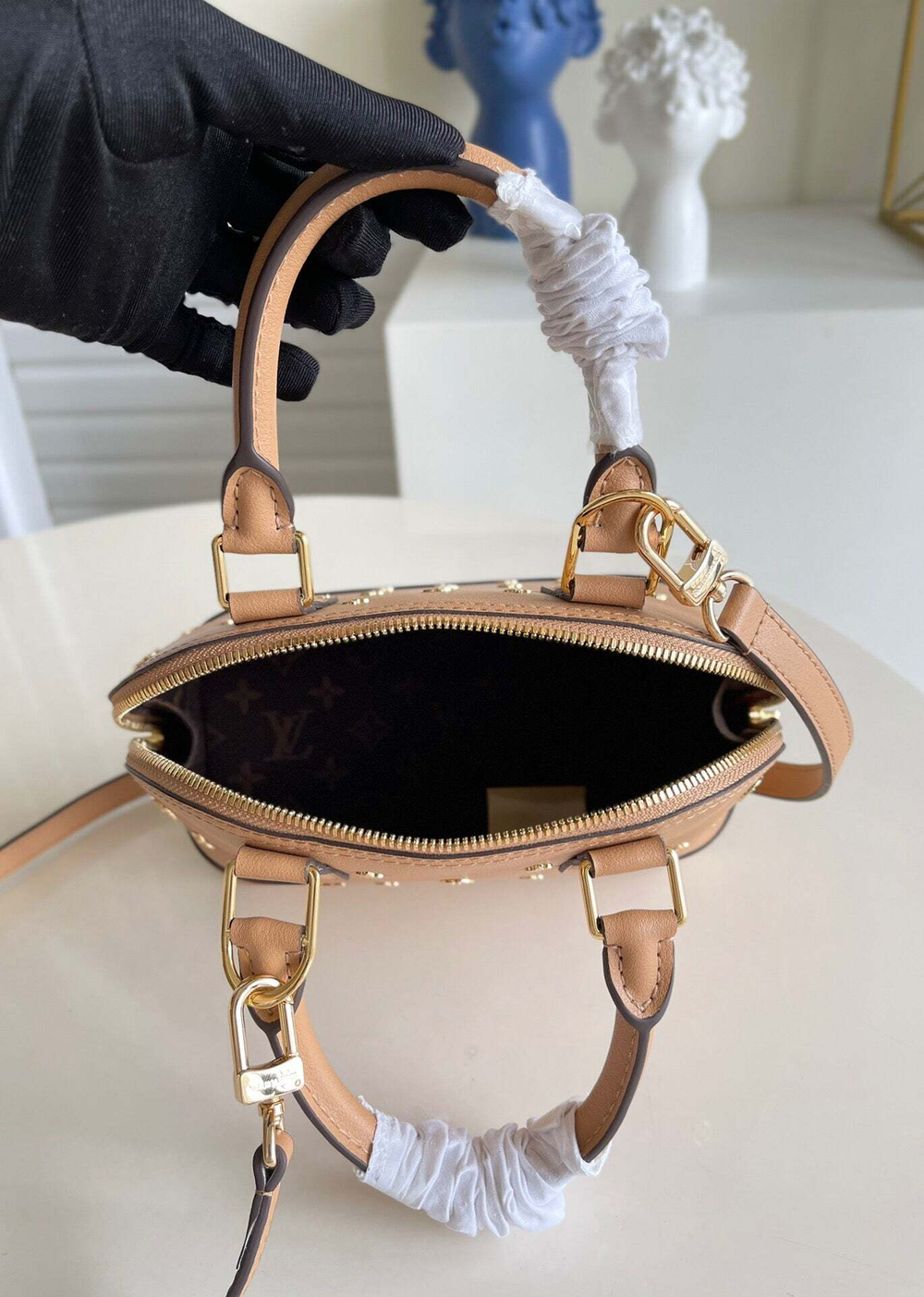 Louis Vuitton Alma BB