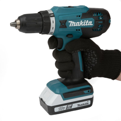 Дрель-шуруповерт Makita DF488DWE 18В 2х1,5 Ач