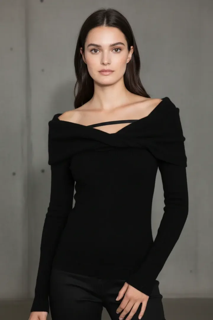 Пуловер женский «NORI»