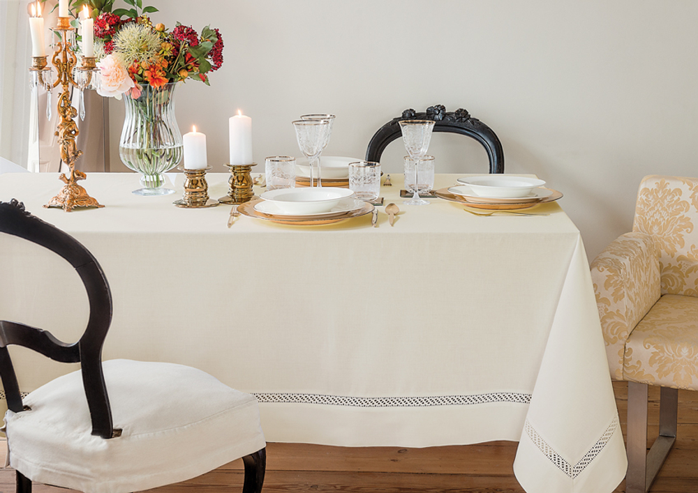 Скатерть 160x180 Bovi Holiday экрю