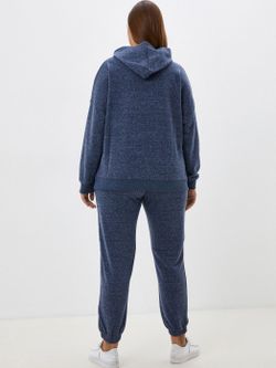 Костюм спортивный