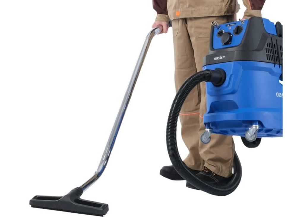 Пылесос для строительных работ OASIS VC-200/40 Pro 4640130987831