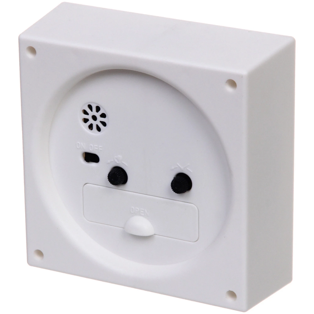 Будильник «Космонавт» 11*11*4см, микс цветов