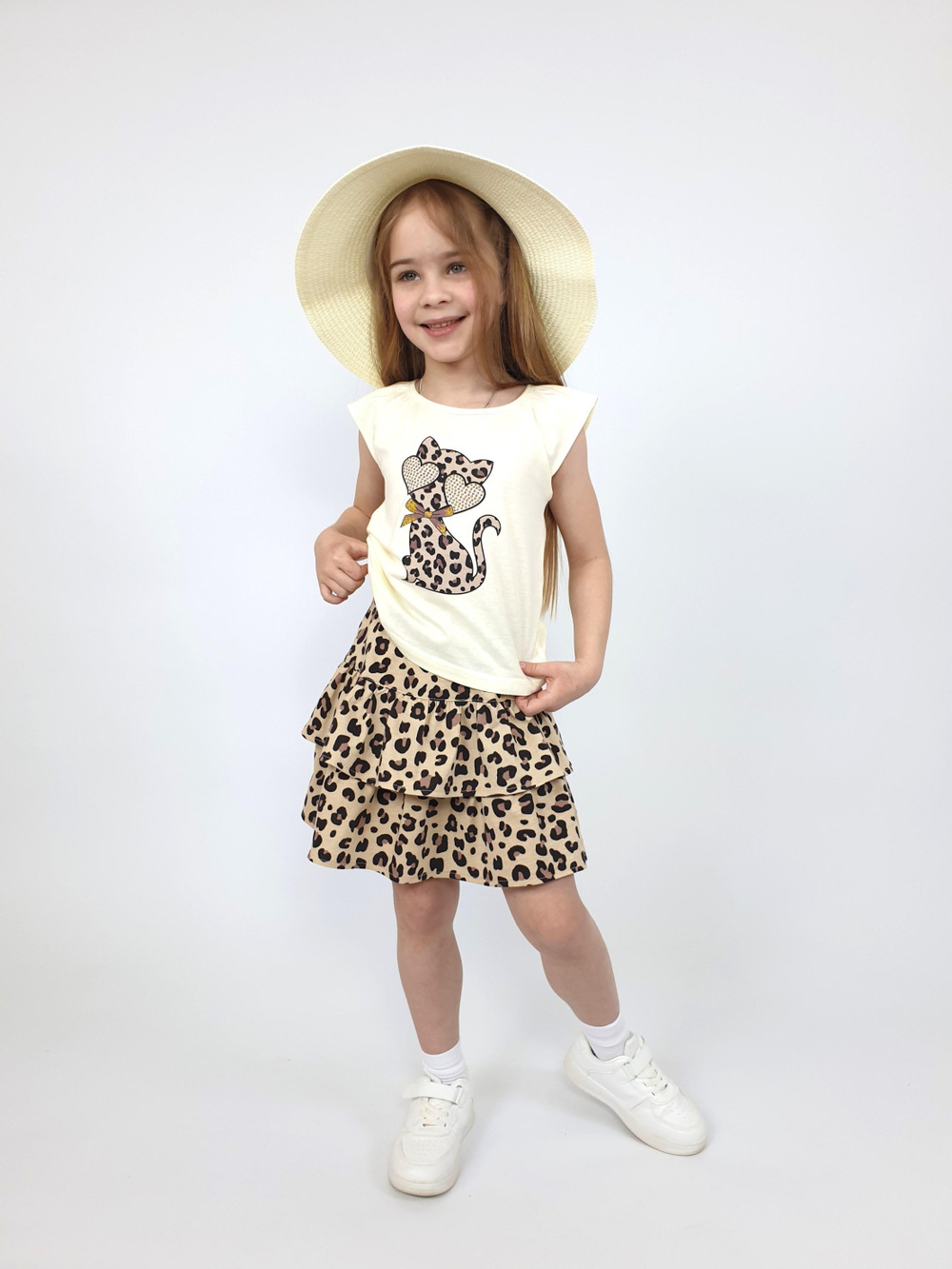 02-126-4 Комплект для девочки (футболка+ юбка)