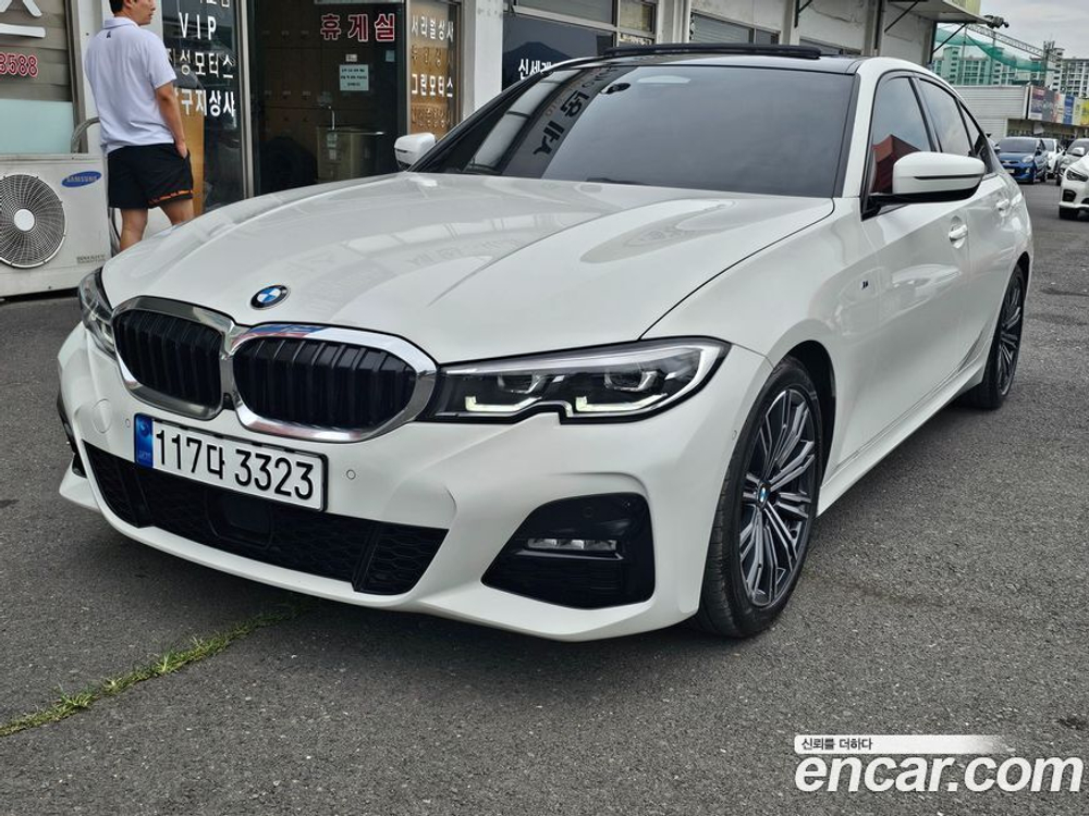 BMW 3 Series (G20) 320i M Sports (06.2021)