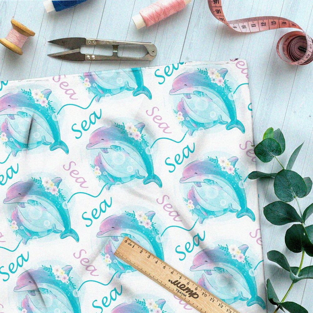 Ткань атлас мыльные дельфины на белом фоне