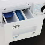 Стирально-сушильная машина BEKO SteamCure WDB7425R2W белый