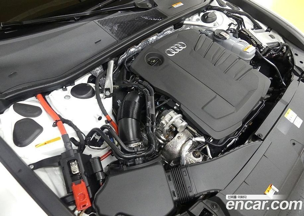 Audi A6 (C8) 40 TDI Premium (06.2022)