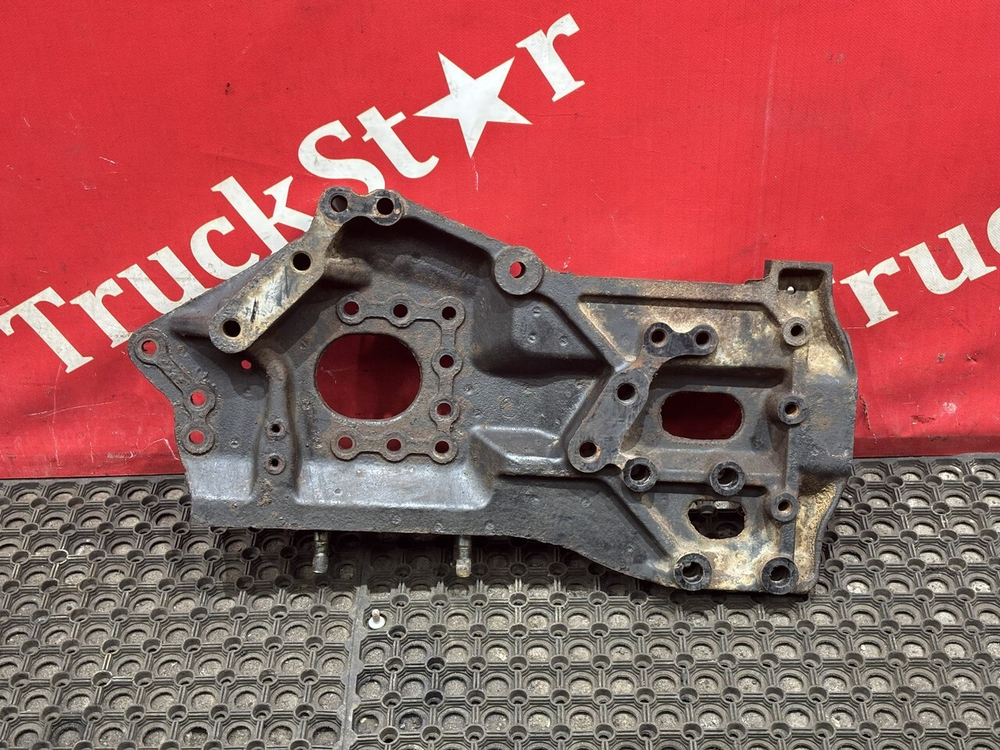 Кронштейн рессоры передней правый