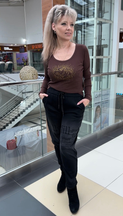 Шелковый австрийский блузон со стразовым принтом