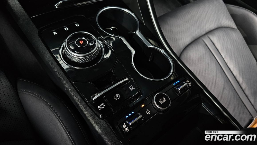 Kia K5 (Optima) Hybrid 3 Generation Prestige (04.2021)
