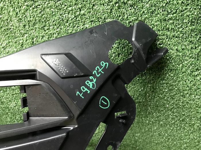 Кронштейн перед. бампера BMW X5 G05 23-нв M-paket