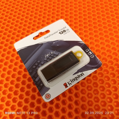 Флешка Kingston DataTraveler Exodia 128GB черная USB 3.2