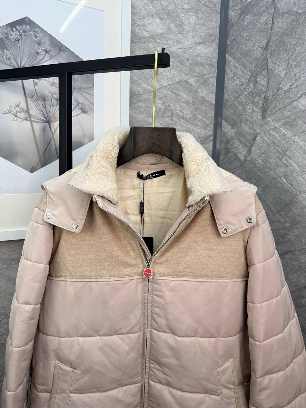 Пуховик Kiton