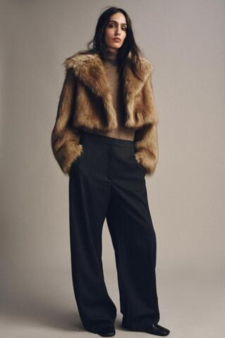 ZARA КОРОТКАЯ ШУБА ИЗ ИСКУССТВЕННОГО МЕХА — ZW COLLECTION, БЕЖЕВЫЙ