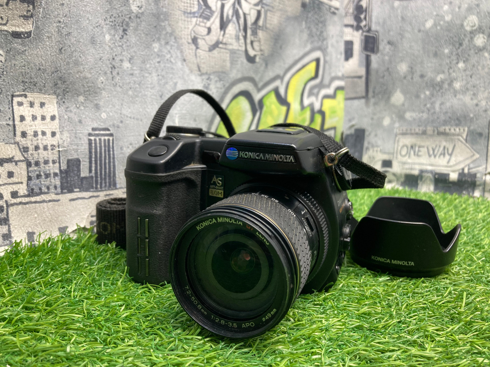 Konica Minolta Dimage A2