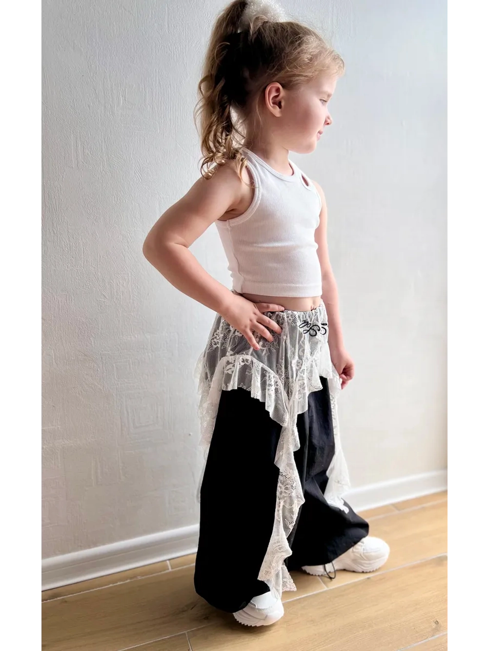 Брюки широкие парашюты