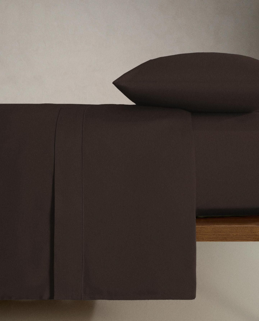 Zara Home - Простыня из сатина с подолом (300 нитей), коричневый, 160x280 см