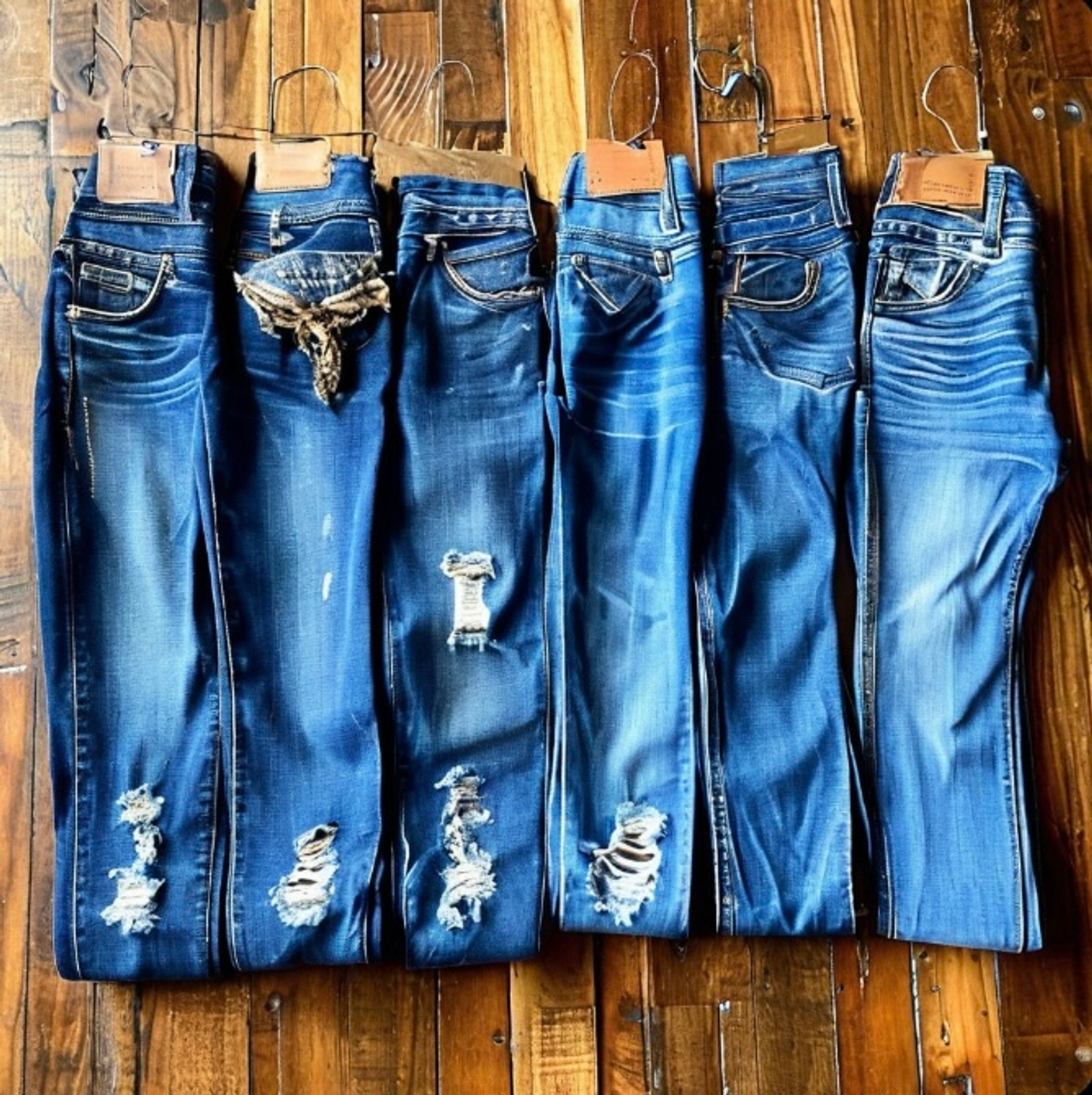 Женские джинсы: бренд QOZA