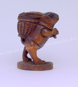 Нэцкэ Кролик с корзиной