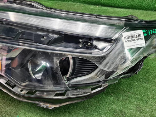 Битая Фара левая Honda Pilot 3 (2015-2018) LED
