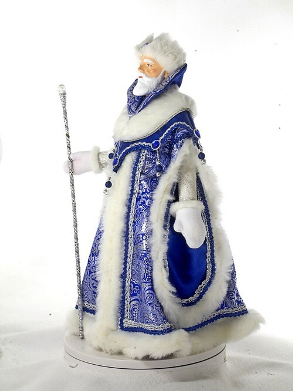 Кукла коллекционная Дед Мороз в боярской шубе из парчи, с посохом.