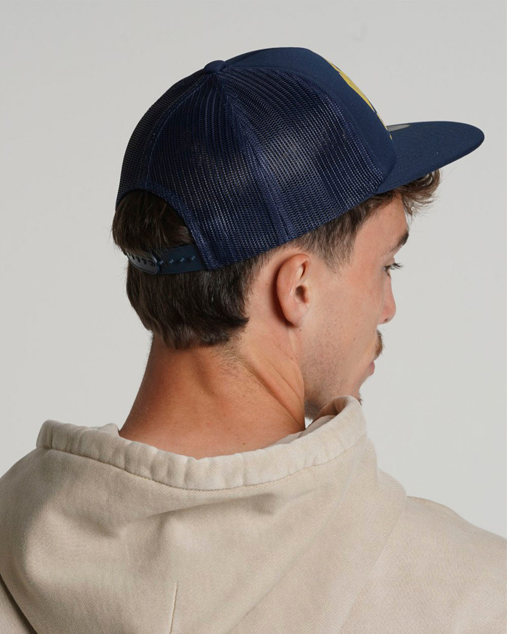 Кепка Carhartt WIP Underground Trucker Cap