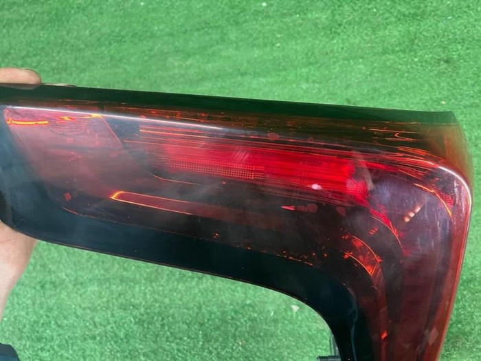 Фонарь левый внешний Cadillac XT6 (2019-н.в.)