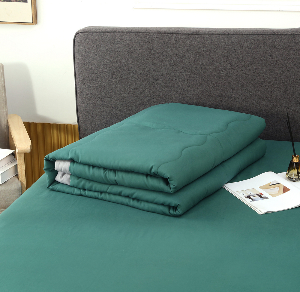 Комплект постельного белья Однотонный Сатин с Одеялом FB001